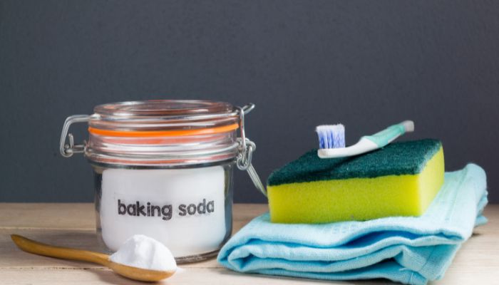 How to Make Baking Soda Paste for Cleaning?