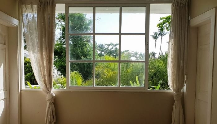 How-to-Clean-Outside-Windows-from-Inside